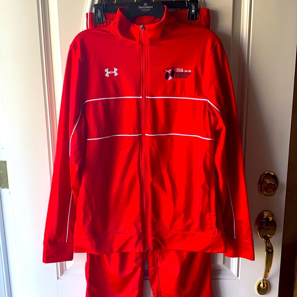Men’s Under Armour sweat suit